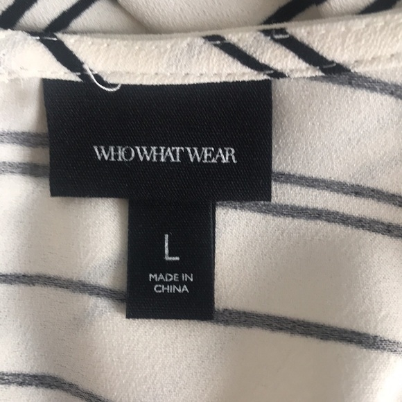 Whowhatwear  cream striped bell short sleeves back closure cropped top size L - Picture 8 of 10